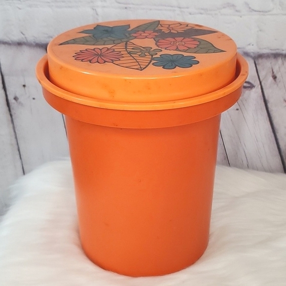 Vintage 70s Rubbermaid Plastic Groovy Flower Floral Cottagecore Orange Canister - Picture 6 of 14